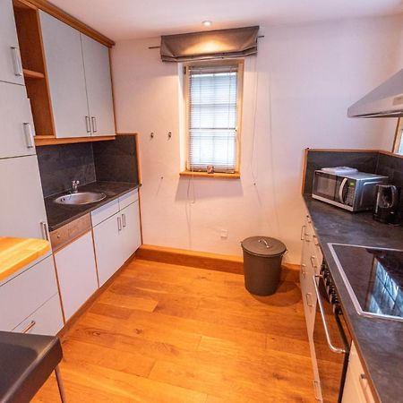 شقة Designer Unterkunft In 15. Jahrhundert Altbau 75 M² Fuer Max. 4 Personen التيف المظهر الخارجي الصورة