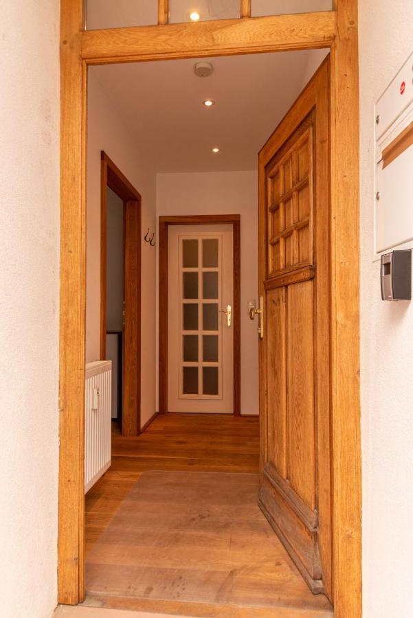 شقة Designer Unterkunft In 15. Jahrhundert Altbau 75 M² Fuer Max. 4 Personen التيف المظهر الخارجي الصورة